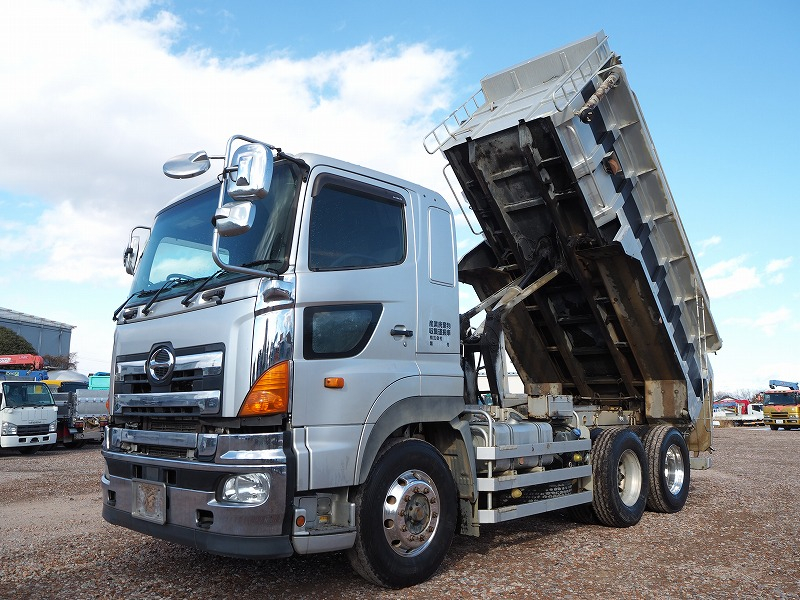 日野プロフィア汚泥運搬車汚泥ダンプタンク車|中古トラックの販売・買取・査定のアイナビ