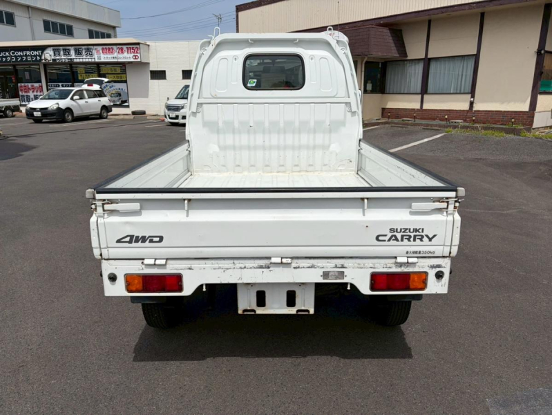 4WDエアコンPSスタッドレスタイヤABS|中古トラックの販売・買取・査定のアイナビ