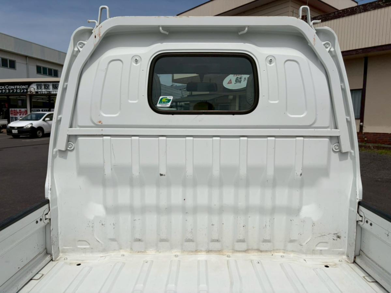 4WDエアコンPSスタッドレスタイヤABS|中古トラックの販売・買取・査定のアイナビ