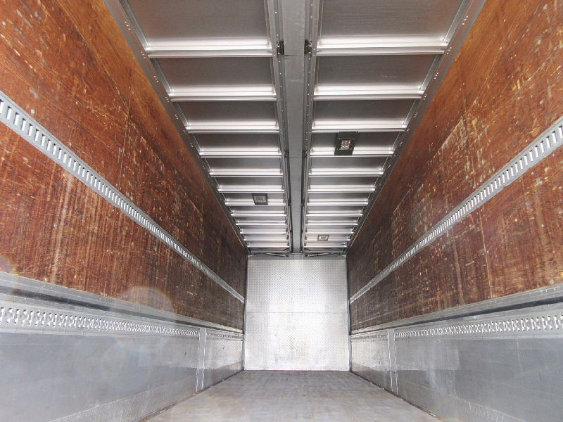 ★9600*2400*2650★4軸低床★7MT★リターダ★|中古トラックの販売・買取・査定のアイナビ