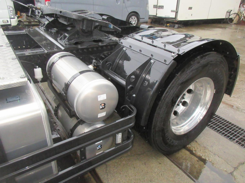 2PGクオンPTO付未使用トラクタ|中古トラックの販売・買取・査定のアイナビ