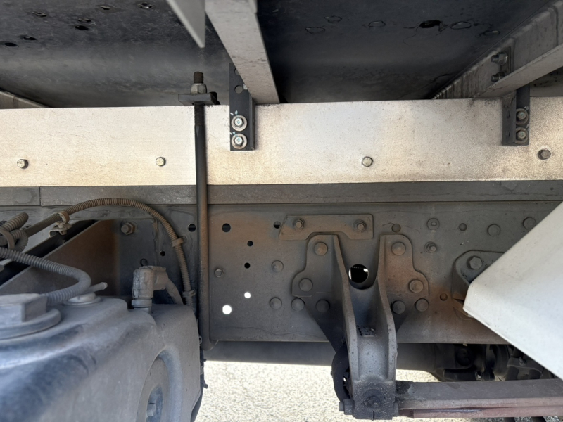 R3年式、ファイター、冷蔵冷凍車、車検付|中古トラックの販売・買取・査定のアイナビ