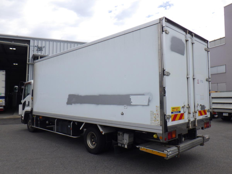 冷凍バン格納ゲート 62ワイド 東プレ-5℃設定 積載3t|中古トラックの販売・買取・査定のアイナビ