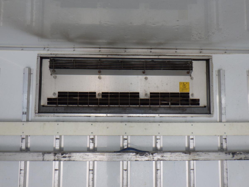 冷凍バン格納ゲート 62ワイド 東プレ-5℃設定 積載3t|中古トラックの販売・買取・査定のアイナビ