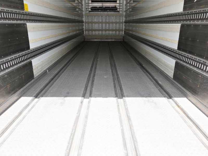 大型低温冷蔵冷凍|中古トラックの販売・買取・査定のアイナビ