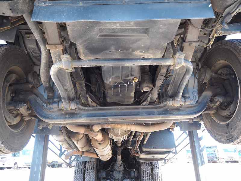 三菱スーパーグレート3軸高床ショートセルフローダー自動歩み|中古トラックの販売・買取・査定のアイナビ