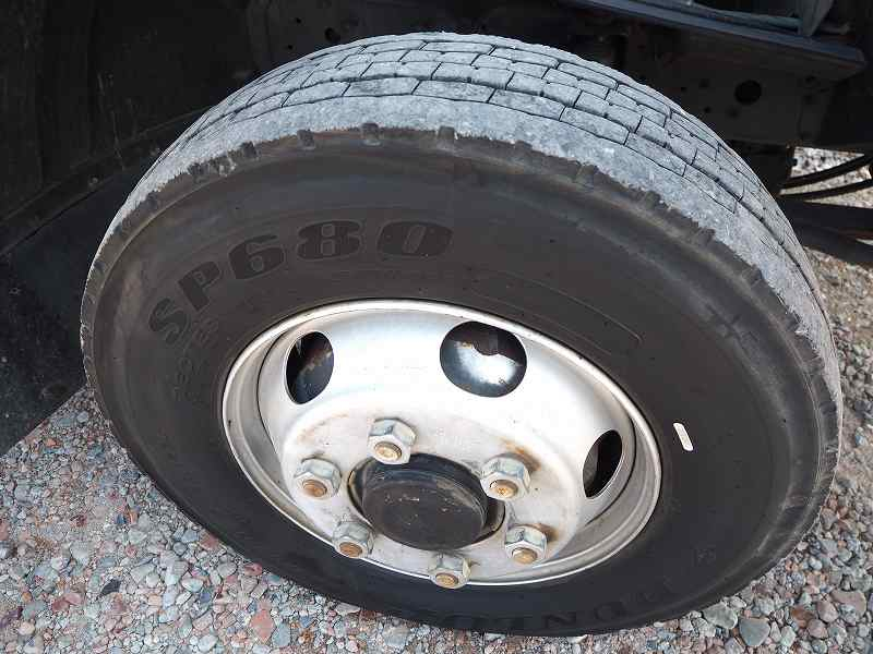 三菱ふそうファイター新明和製アームロールツインホイスト|中古トラックの販売・買取・査定のアイナビ