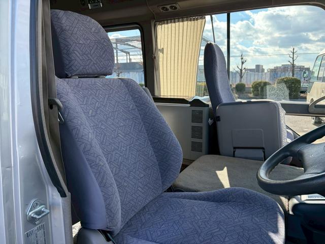 トヨタコースターバス|中古トラックの販売・買取・査定のアイナビ