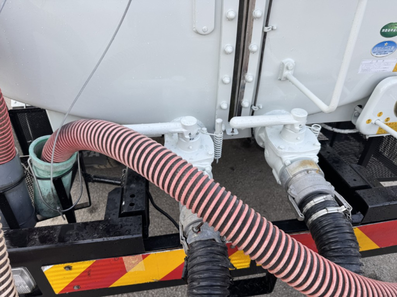 ワイドモリタエコノス容積3600L脱臭器車検付|中古トラックの販売・買取・査定のアイナビ