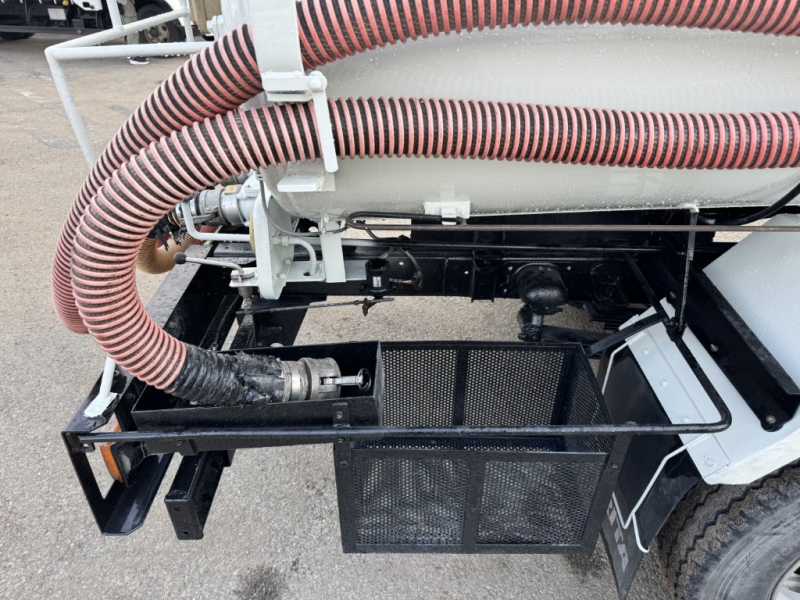 ワイドモリタエコノス容積3600L脱臭器車検付|中古トラックの販売・買取・査定のアイナビ