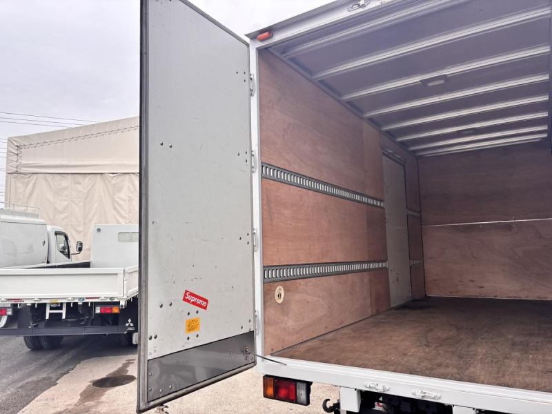 標準ロング アルミバン 積載2000kgMT5速|中古トラックの販売・買取・査定のアイナビ