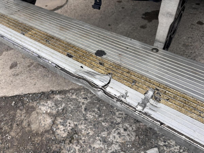 標準ロング アルミバン 積載2000kgMT5速|中古トラックの販売・買取・査定のアイナビ