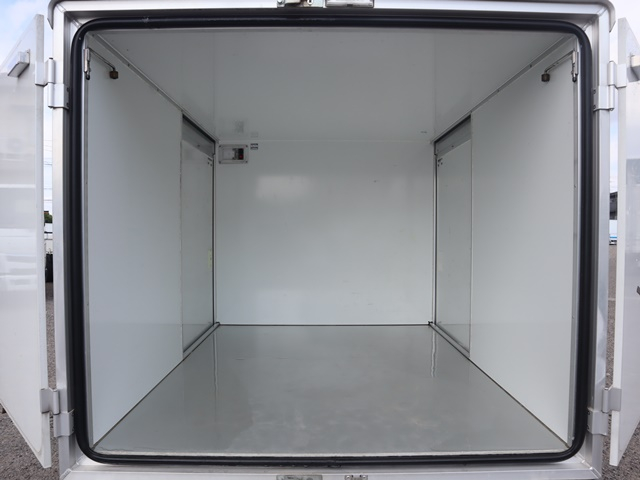 スタンダード 簡易保冷 積載350Kg|中古トラックの販売・買取・査定のアイナビ