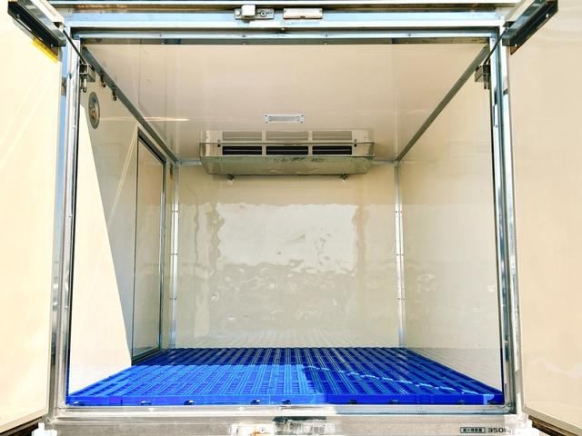 日産|中古トラックの販売・買取・査定のアイナビ