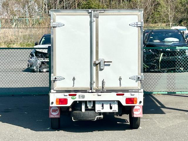 日産|中古トラックの販売・買取・査定のアイナビ