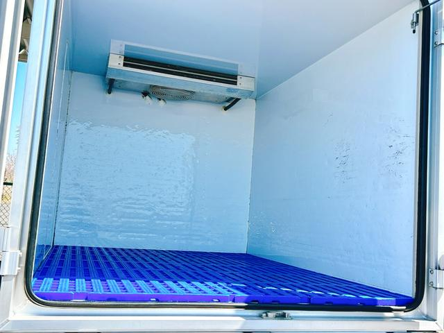 三菱 ミニキャブトラック|中古トラックの販売・買取・査定のアイナビ