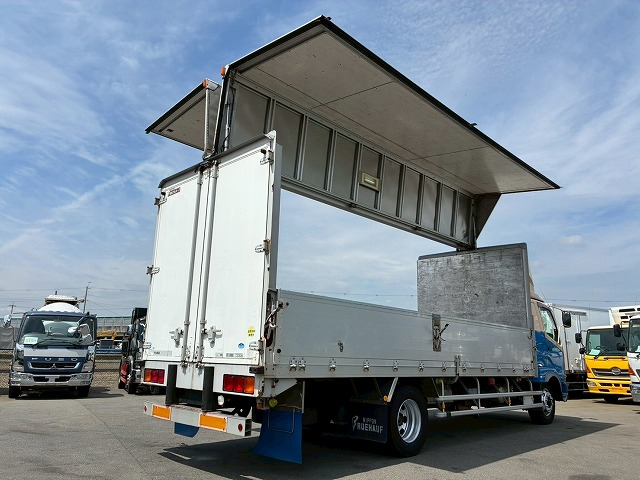 増トンフルキャブ/ベッド付き240馬力6速MT8t14t大型|中古トラックの販売・買取・査定のアイナビ