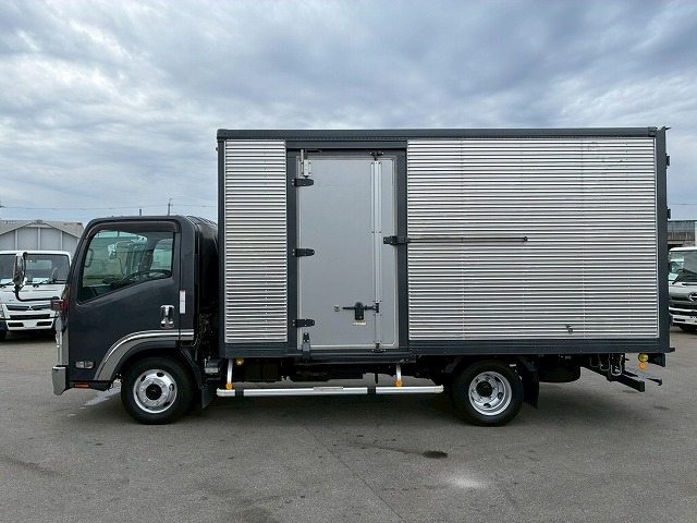 背高左サイド扉150馬力6速MTマニュアル2t5tドライバン|中古トラックの販売・買取・査定のアイナビ