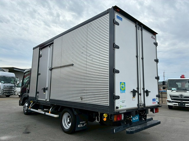 背高左サイド扉150馬力6速MTマニュアル2t5tドライバン|中古トラックの販売・買取・査定のアイナビ