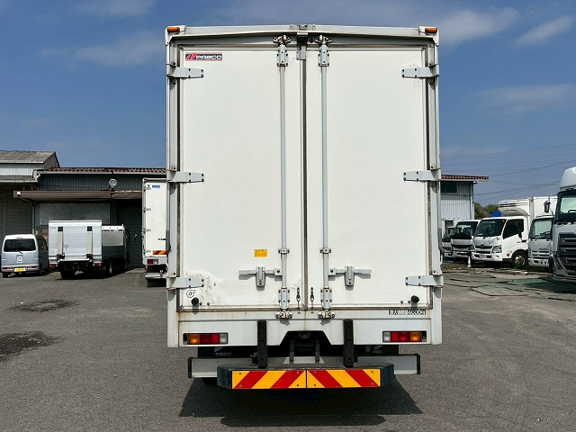 4トン積載★ワイド×ロング★内高216cm★175馬力★デュオニック|中古トラックの販売・買取・査定のアイナビ