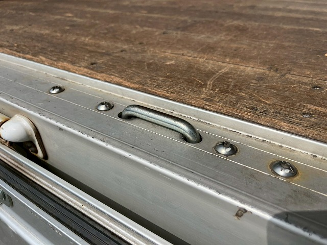 4トン積載★ワイド×ロング★内高216cm★175馬力★デュオニック|中古トラックの販売・買取・査定のアイナビ