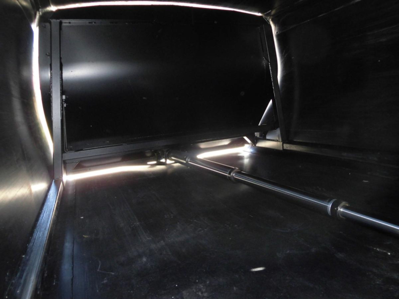 R7年エルフ3.05T6㎥新明和プレス式 排出押出式 連続SW|中古トラックの販売・買取・査定のアイナビ