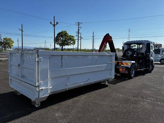 いすゞ ダンプ フォワード|中古トラックの販売・買取・査定のアイナビ