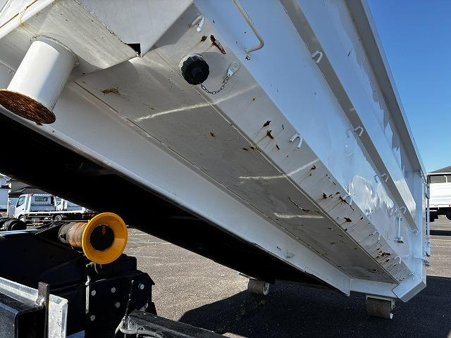 いすゞ ダンプ フォワード|中古トラックの販売・買取・査定のアイナビ