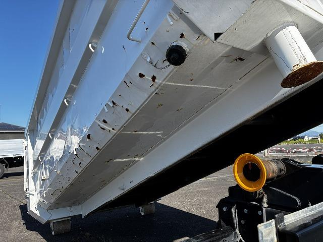 いすゞ ダンプ フォワード|中古トラックの販売・買取・査定のアイナビ