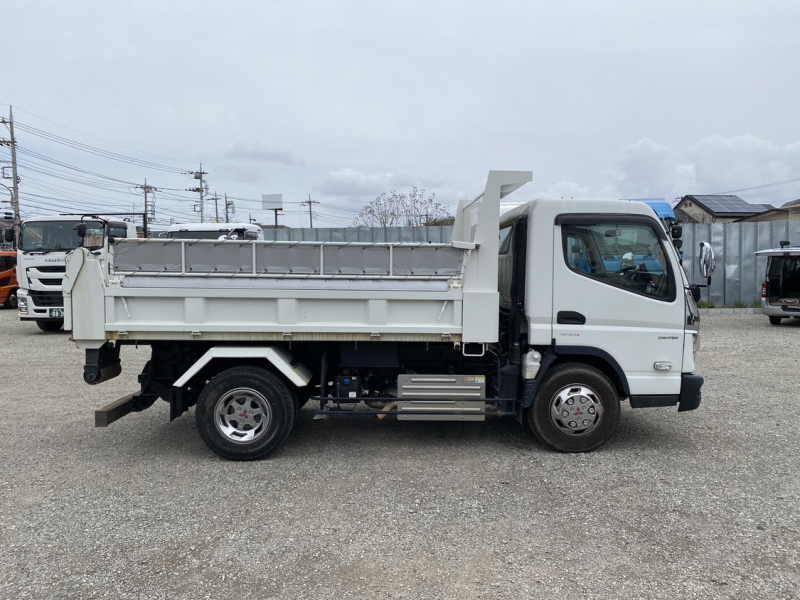 R3年式、キャンター、コボレーン付ローダーダンプ、車検付|中古トラックの販売・買取・査定のアイナビ