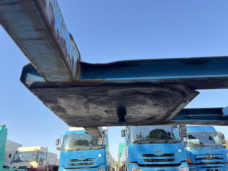 H18年式、海コンシャーシ40f2軸|中古トラックの販売・買取・査定のアイナビ