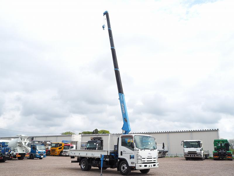 いすゞエルフワイド超ロング5段クレーンラジコン|中古トラックの販売・買取・査定のアイナビ