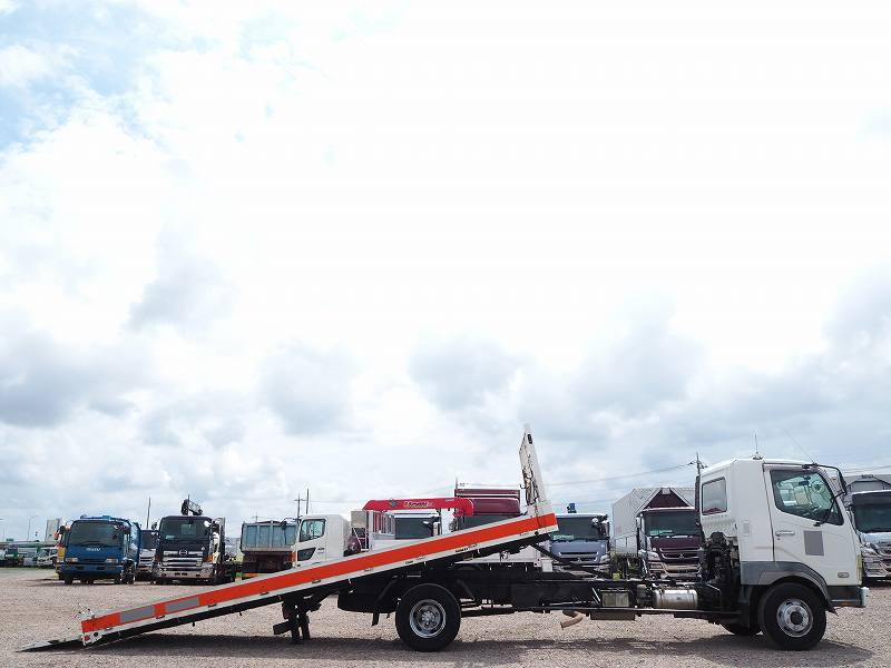 三菱ふそうファイター6.2mボディセーフティーローダー|中古トラックの販売・買取・査定のアイナビ