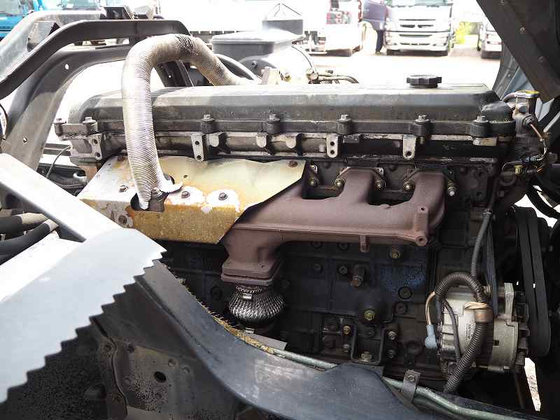 三菱ふそうファイター6.2mボディセーフティーローダー|中古トラックの販売・買取・査定のアイナビ