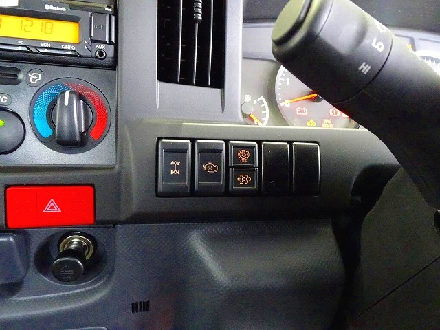 エルフ2t4WDFFL強化ダンプ未使用車|中古トラックの販売・買取・査定のアイナビ