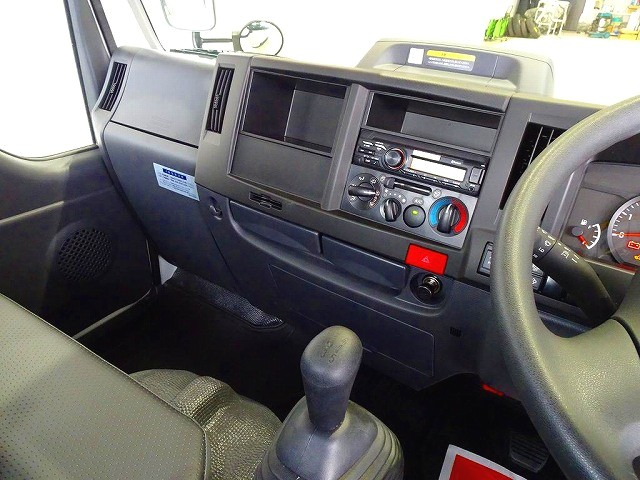 エルフ2t4WDFFL強化ダンプ未使用車|中古トラックの販売・買取・査定のアイナビ