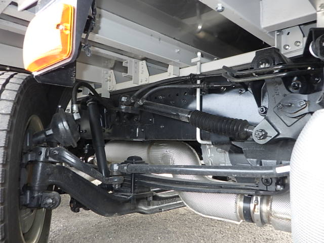 三菱令和8年式4軸低床アルミウィング車検付き|中古トラックの販売・買取・査定のアイナビ