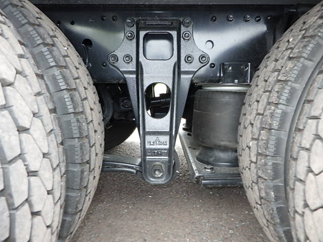 三菱令和8年式4軸低床アルミウィング車検付き|中古トラックの販売・買取・査定のアイナビ