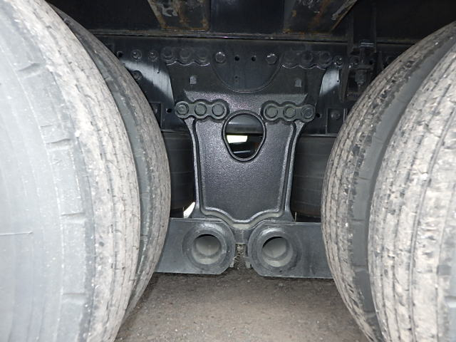 日野令和7年☆セルフクレーン☆自動歩み板付き検切れ|中古トラックの販売・買取・査定のアイナビ