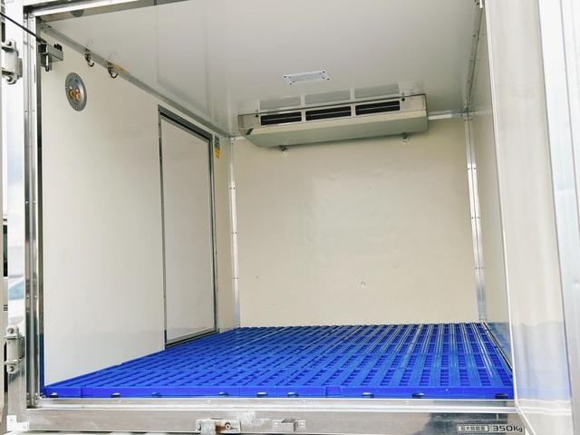 日産|中古トラックの販売・買取・査定のアイナビ