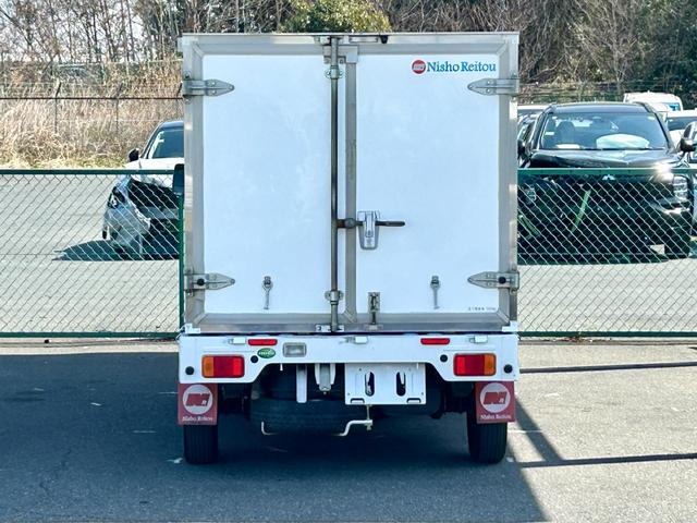 日産|中古トラックの販売・買取・査定のアイナビ