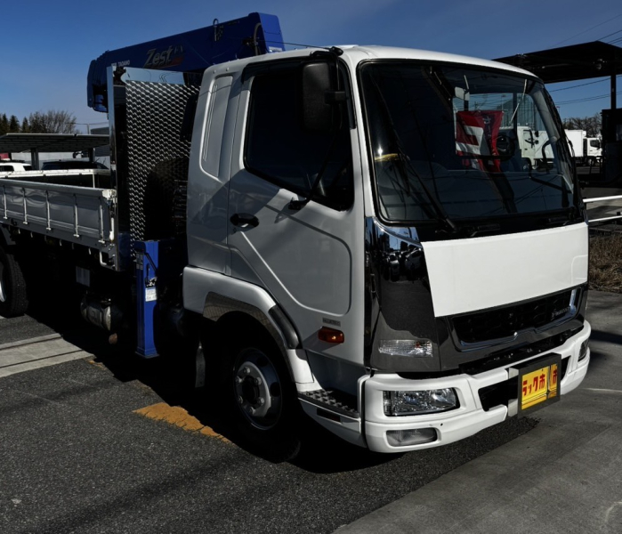 三菱 低走行 タダノ5段フックイン2.9t吊 ラジコン付き|中古トラックの販売・買取・査定のアイナビ