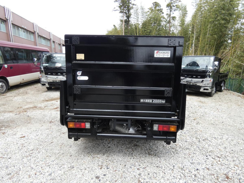 H242トン 平ボデー オートマ ETC|中古トラックの販売・買取・査定のアイナビ