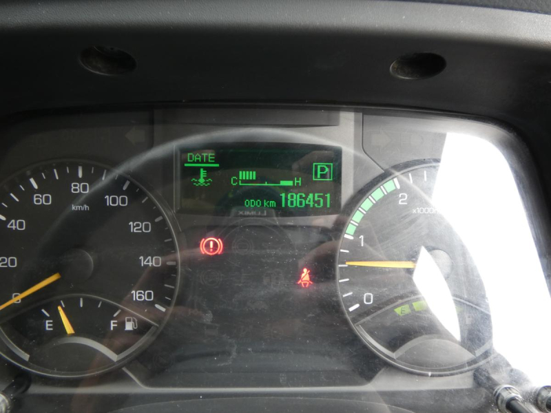 H242トン 平ボデー オートマ ETC|中古トラックの販売・買取・査定のアイナビ