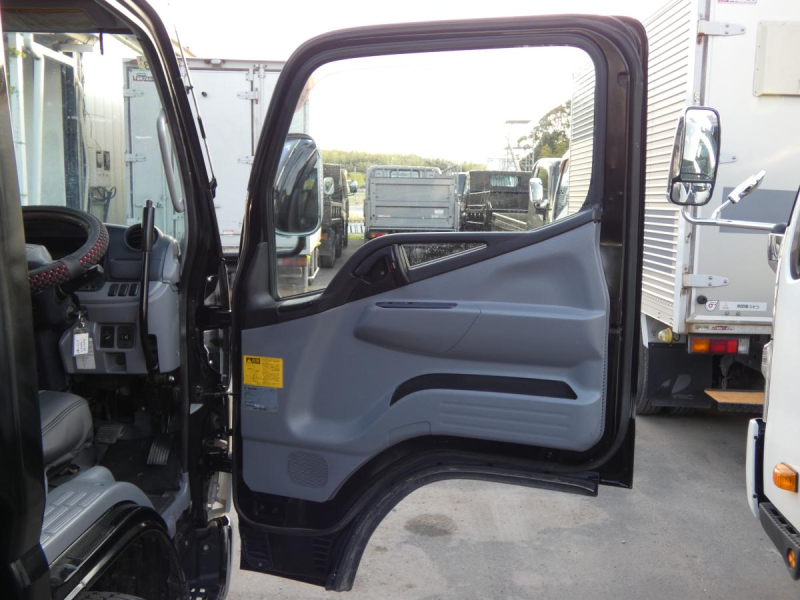 H243トン ダンプ マニュアル|中古トラックの販売・買取・査定のアイナビ