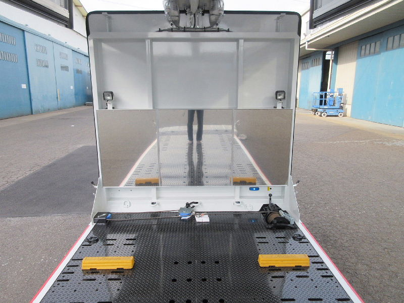 ★ウイング式(バン型)キャリアカー★積載2450kg★動画あり|中古トラックの販売・買取・査定のアイナビ