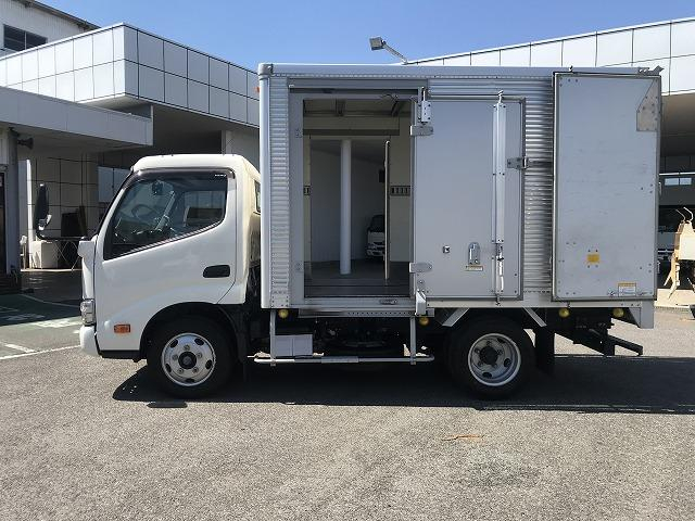 日野 バン車 デュトロ|中古トラックの販売・買取・査定のアイナビ