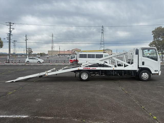 いすゞ 特殊車両|中古トラックの販売・買取・査定のアイナビ