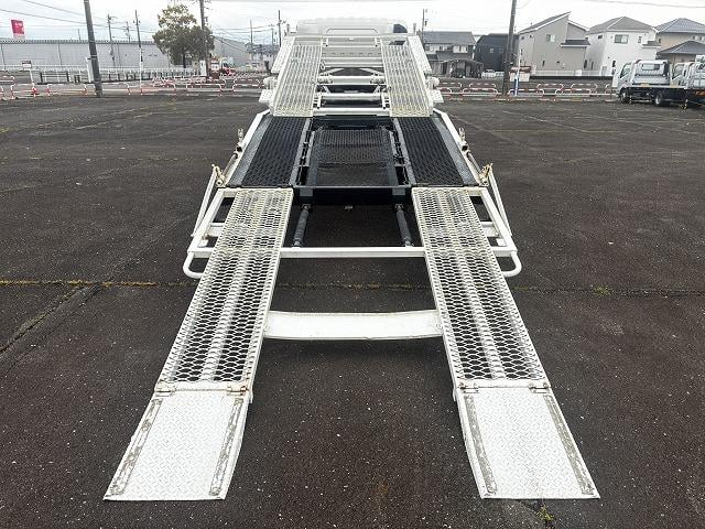 いすゞ 特殊車両|中古トラックの販売・買取・査定のアイナビ