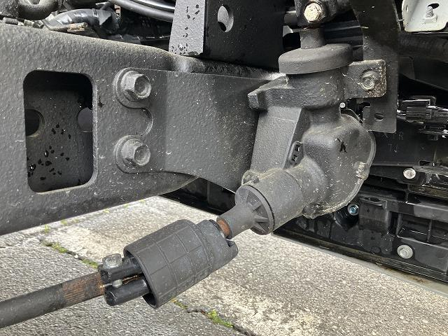 いすゞ 特殊車両|中古トラックの販売・買取・査定のアイナビ